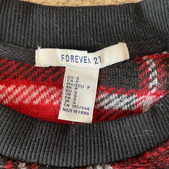 Forever 21 Sweater - Picture 3 of 3